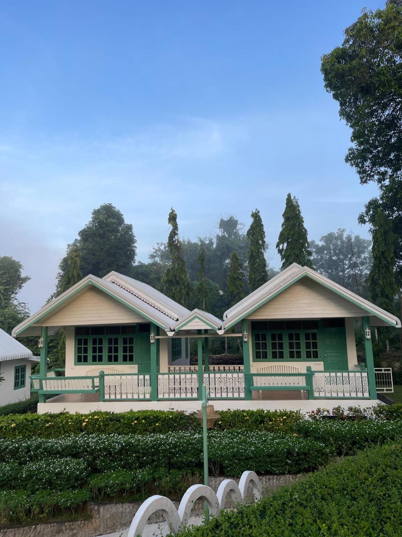 Baanpufa Resort Ban Huai Maenam Noi Extérieur photo